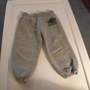 Children’s Place Boys Gray Sweatpants. Size 2T
